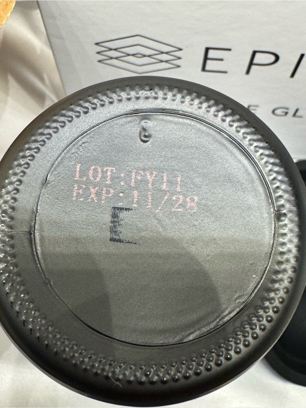 Epicutis Lipid Serum - 8oz | free beauty globes and masks - Picture 5 of 9